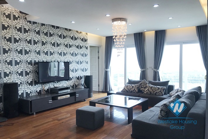 Fully furniture Apartment in E tower Ciputra for rent.